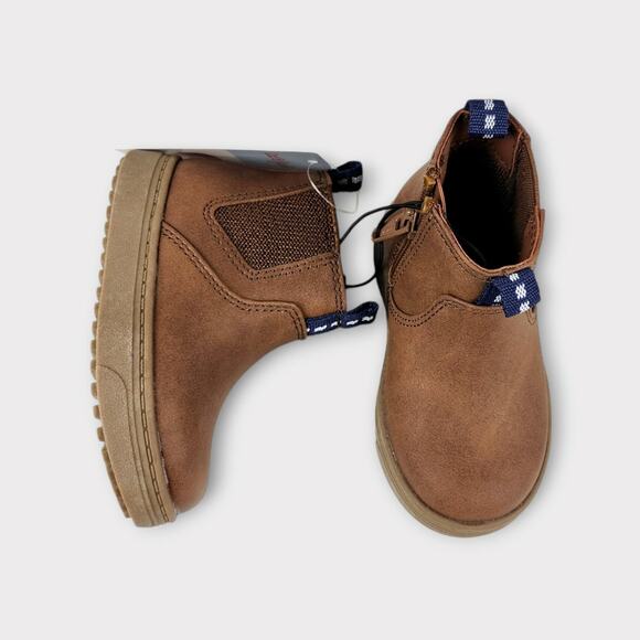 Cat & Jack Lucas Chelsea Boot - Picture 1 of 7